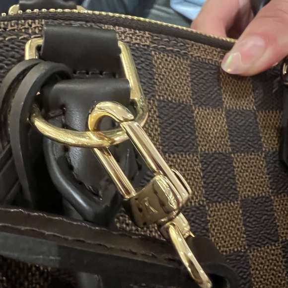 Louis Vuitton Alma BB in Damier Ebene - Picture 6 of 11